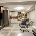 Avli Luxurious House Apartment *