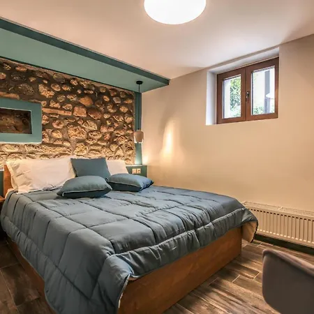 Avli Luxurious House *