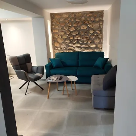 Lägenhet Avli Luxurious House *